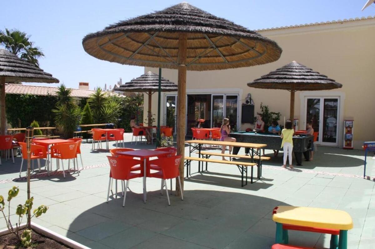 Apartment 2 Bedroom Floor Apartment, Oasis Parque, Near Alvor At01 *