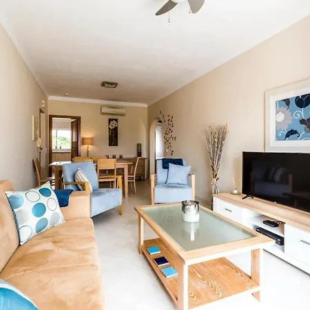 2 Bedroom Top Floor Apartment, Oasis Parque, Near Alvor At01 Portimao Exterior photo