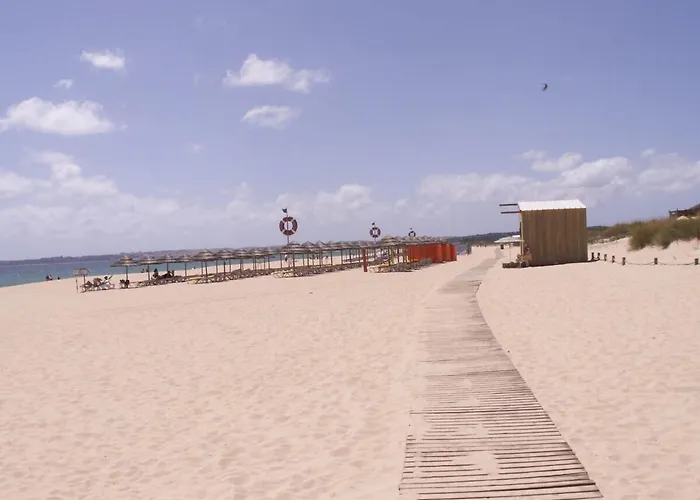 2 Bedroom Top Floor Apartment, Oasis Parque, Near Alvor At01