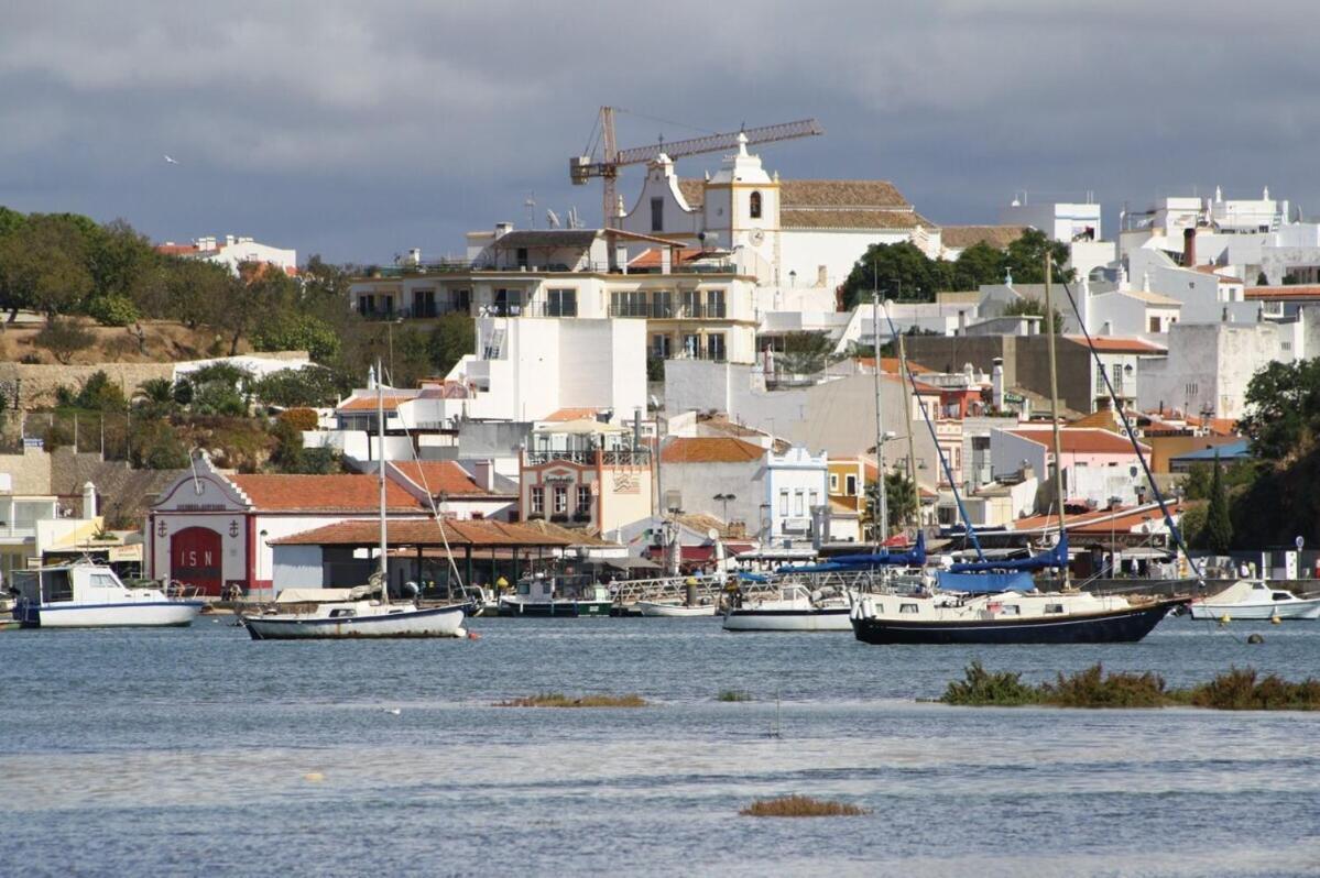 2 Bedroom Floor Apartment, Oasis Parque, Near Alvor At01 Appartement *